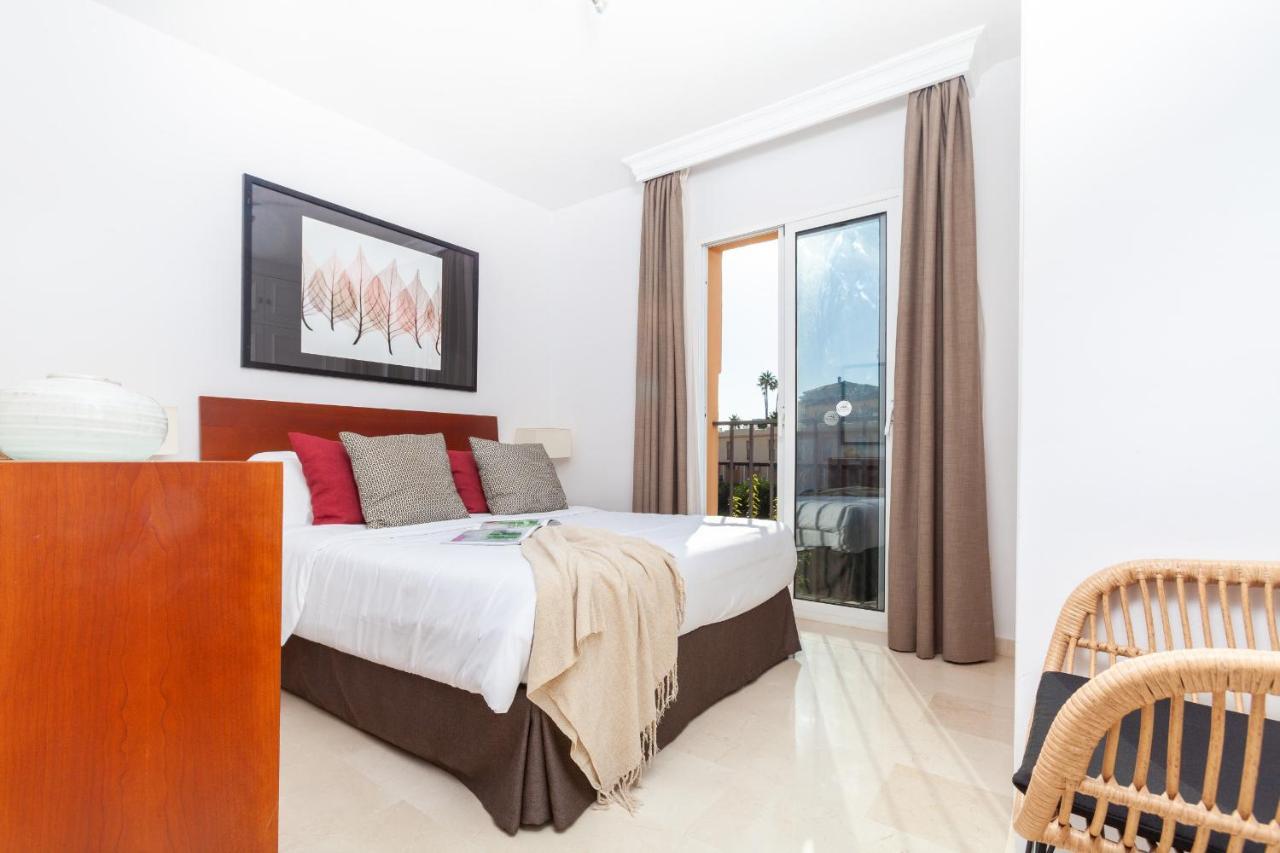 Playa & Beach Apartments Mijas Costa & Fuengirola By Alfresco Stays El Faro Екстер'єр фото