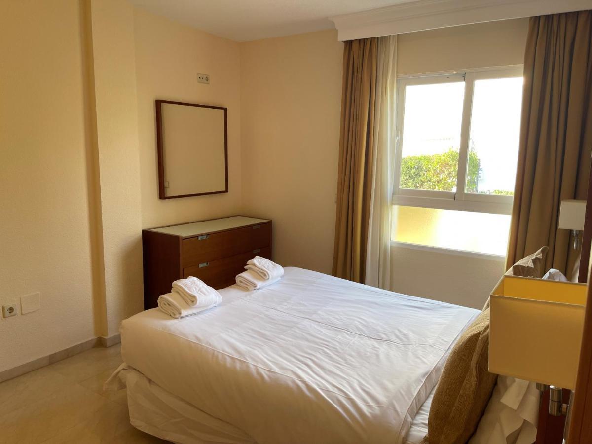Playa & Beach Apartments Mijas Costa & Fuengirola By Alfresco Stays El Faro Екстер'єр фото