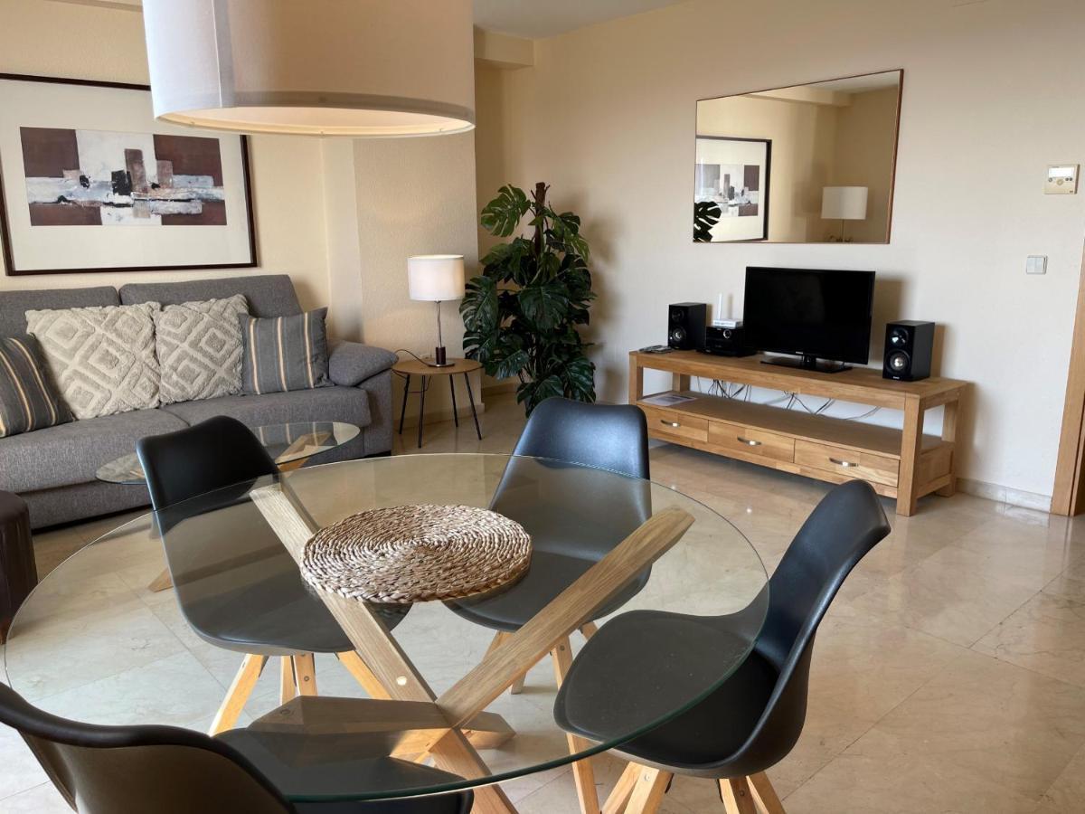 Playa & Beach Apartments Mijas Costa & Fuengirola By Alfresco Stays El Faro Екстер'єр фото