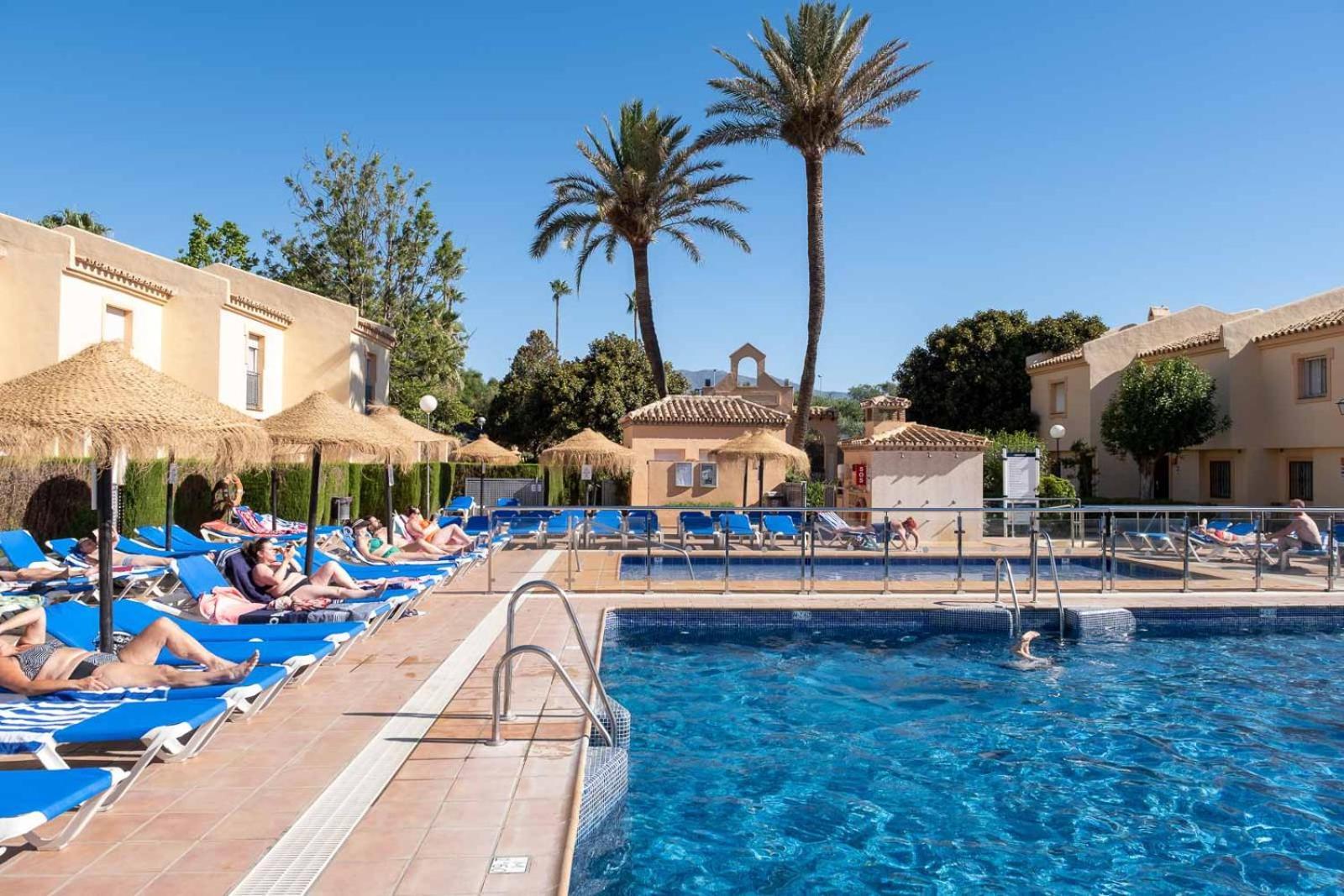 Playa & Beach Apartments Mijas Costa & Fuengirola By Alfresco Stays El Faro Екстер'єр фото